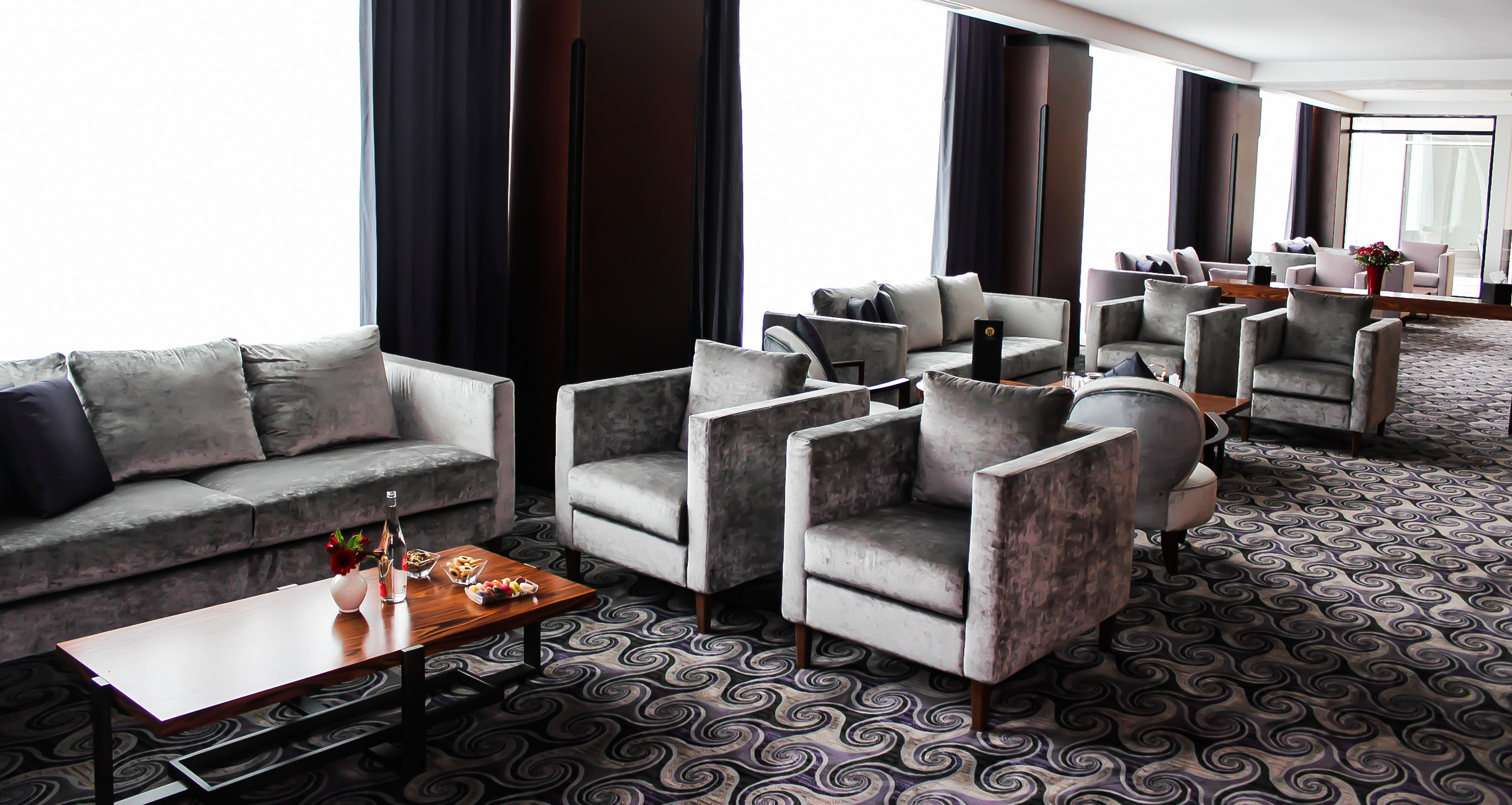 Grand Mogador City Center Касабланка Экстерьер фото The lounge at the airport